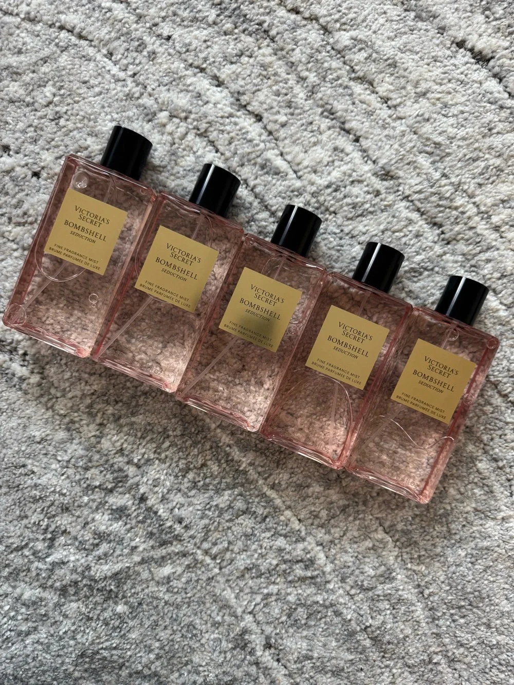 Victoria Secret- bombshell seduction fine fragrance mist